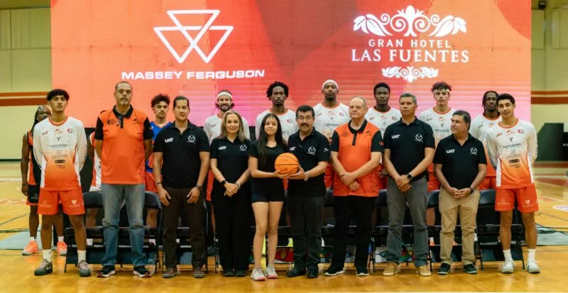 Rector Dámaso Anaya encabeza presentación oficial del Corre Basket UAT para la temporada 2026 de la LNBP 