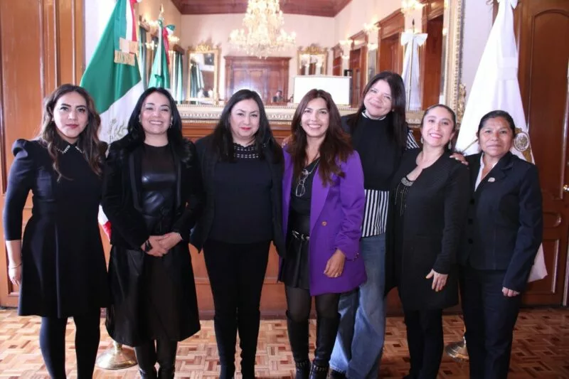 Fortalece Ricardo Moreno atención integral para las mujeres de Toluca