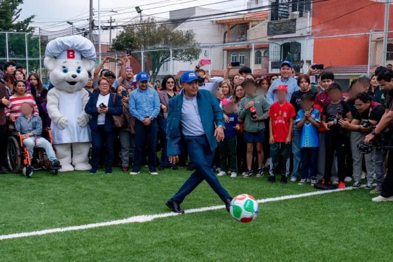 Construye Toluca dos prepas y moderniza diez espacios deportivos