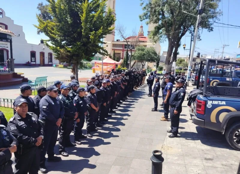 Despliega Toluca 100 policías en operativo simultáneo en seis demarcaciones